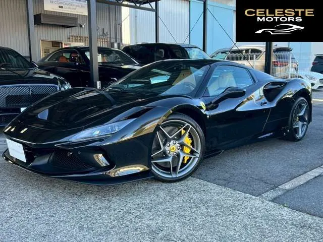 FERRARI F8 Spider 2022 — photo 4 sur 8