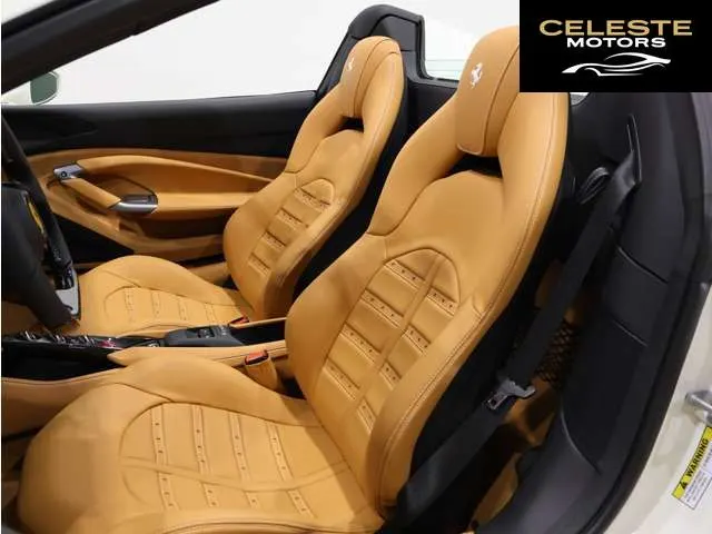 FERRARI F8 Spider 2023 — photo 3 sur 8