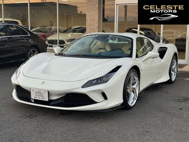 FERRARI F8 Spider 2022 — photo 3 sur 8