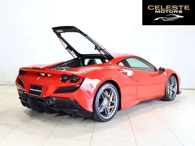 FERRARI F8 Tributo 2022 — photo 8 sur 8