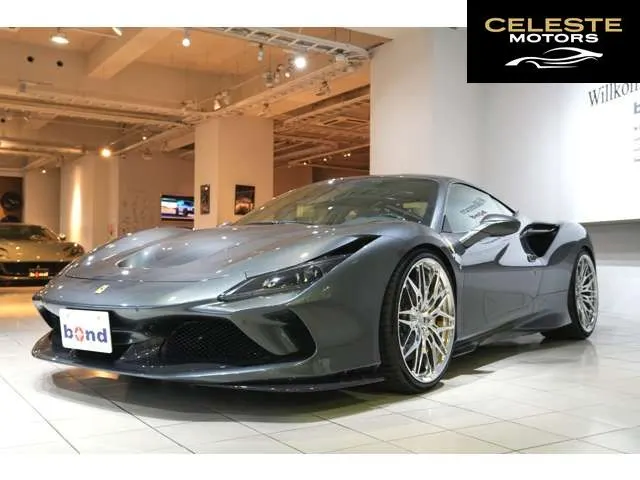 FERRARI F8 Tributo 2022 — photo 3 sur 8