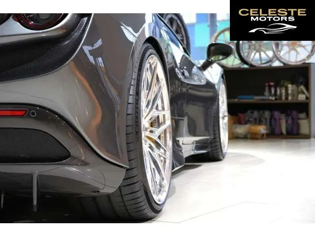 FERRARI F8 Tributo 2022 — photo 5 sur 8