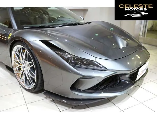 FERRARI F8 Tributo 2022 — photo 8 sur 8