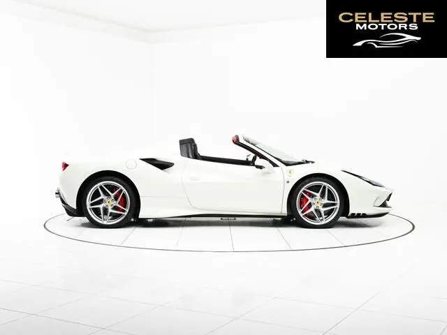 FERRARI F8 Spider 2021 — photo 7 sur 8