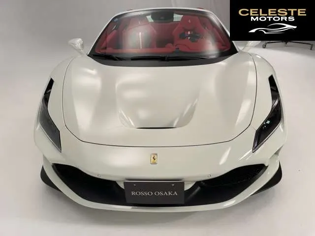FERRARI F8 Spider 2022 — photo 8 sur 8