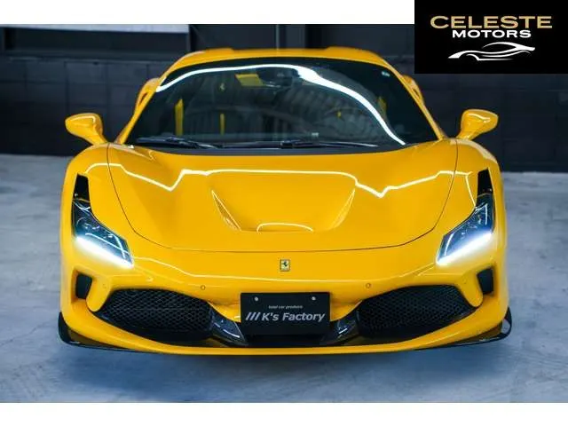 FERRARI F8 Spider 2022 — photo 6 sur 8