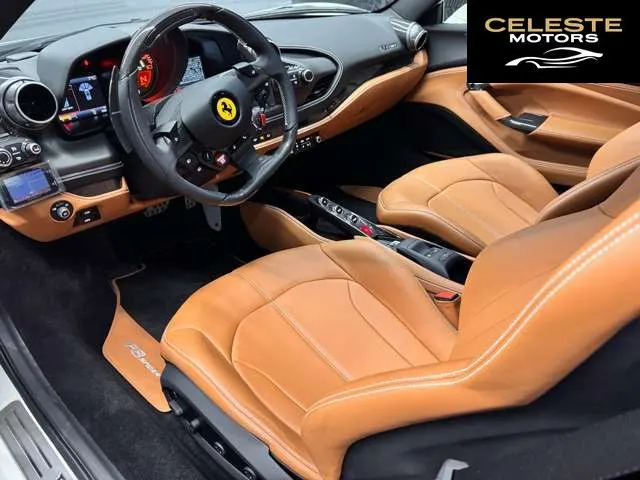 FERRARI F8 Spider 2021 — photo 4 sur 8