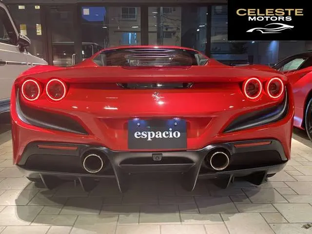 FERRARI F8 Tributo 2020 — photo 8 sur 8