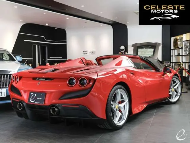 FERRARI F8 Spider 2022 — photo 4 sur 8