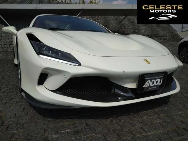 FERRARI F8 Spider 2022 — photo 4 sur 8