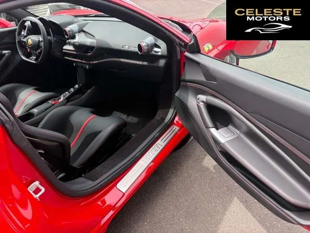 FERRARI F8 Tributo 2022 — photo 2 sur 8