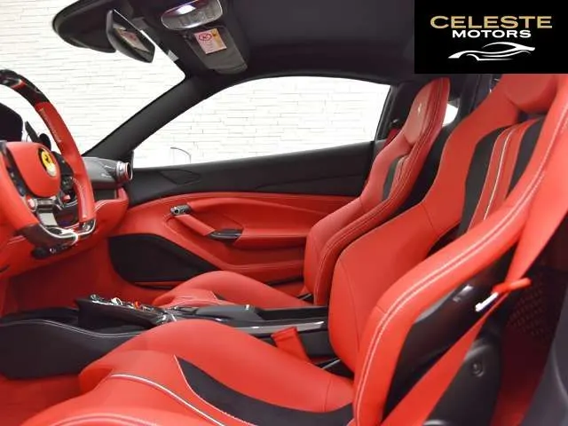 FERRARI F8 Tributo 2022 — photo 4 sur 8