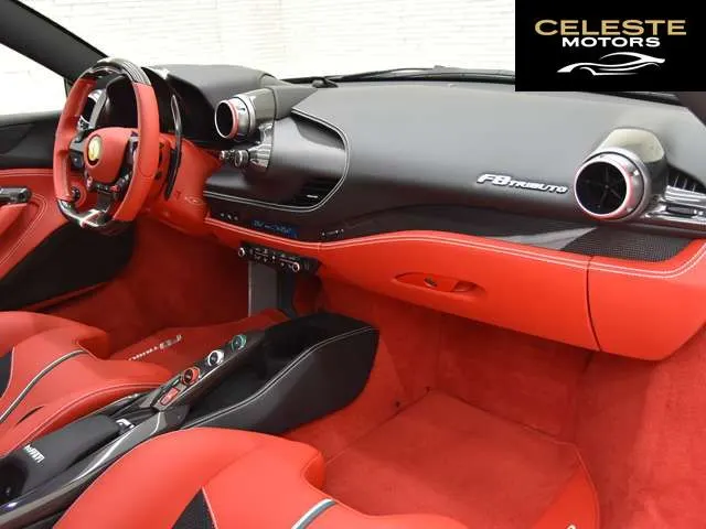 FERRARI F8 Tributo 2022 — photo 5 sur 8