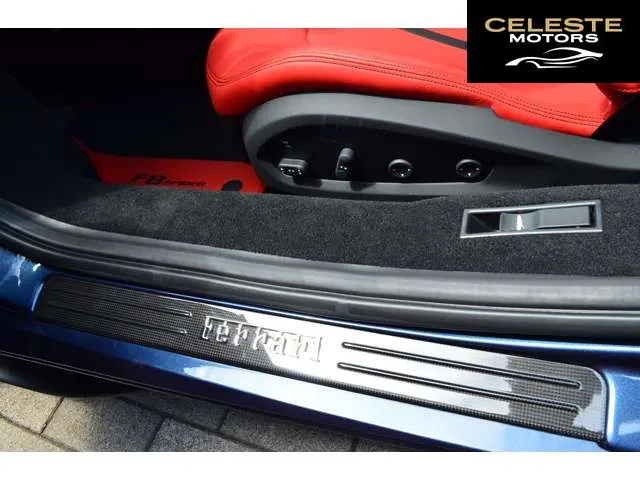 FERRARI F8 Spider 2023 — photo 8 sur 8