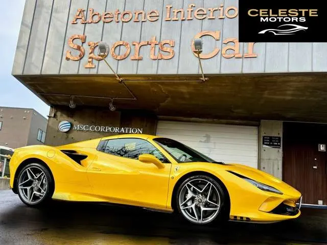 FERRARI F8 Spider 2021 — photo 6 sur 8