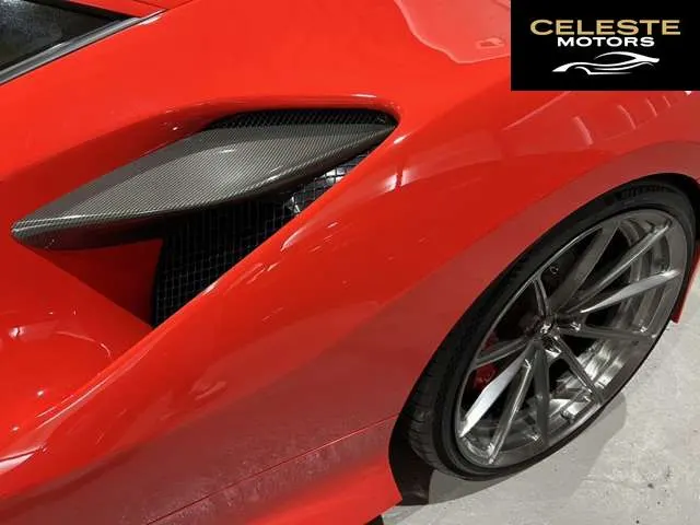 FERRARI F8 Tributo 2020 — photo 8 sur 8
