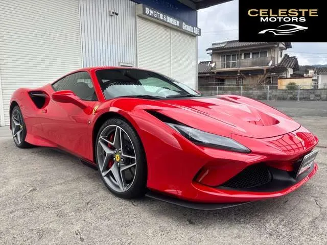 FERRARI F8 Tributo 2021 — photo 1 sur 8