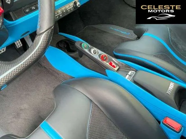 FERRARI F8 Tributo 2022 — photo 8 sur 8