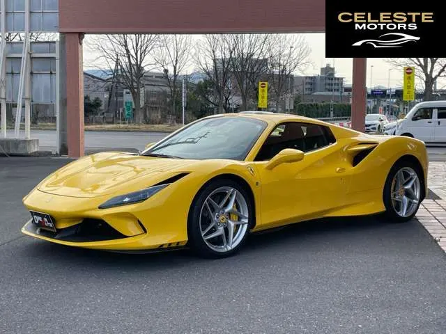 FERRARI F8 Spider 2021 — photo 1 sur 8