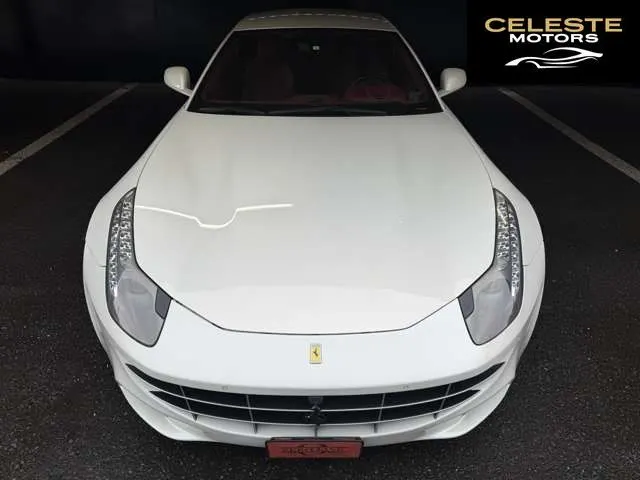 FERRARI FF 2015 — photo 4 sur 8
