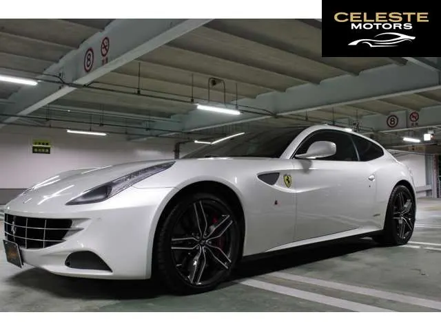 FERRARI FF 2015 — photo 3 sur 8