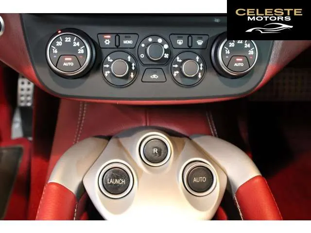 FERRARI FF 2015 — photo 6 sur 8