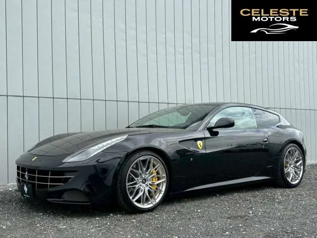 FERRARI FF 2012 — photo 2 sur 8