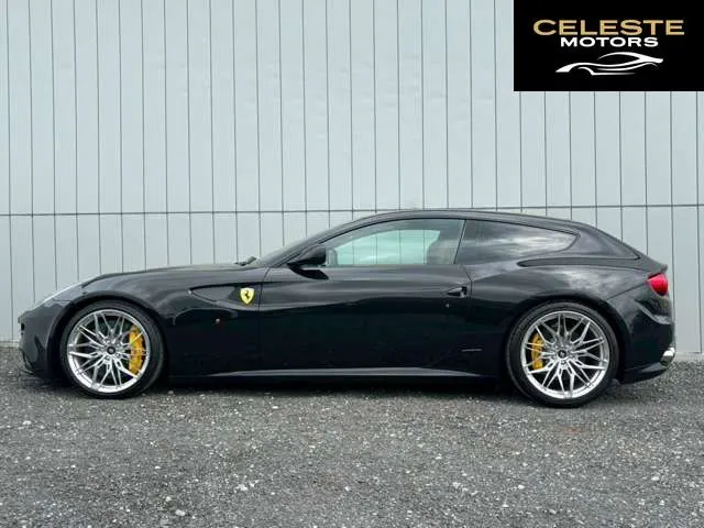 FERRARI FF 2012 — photo 3 sur 8