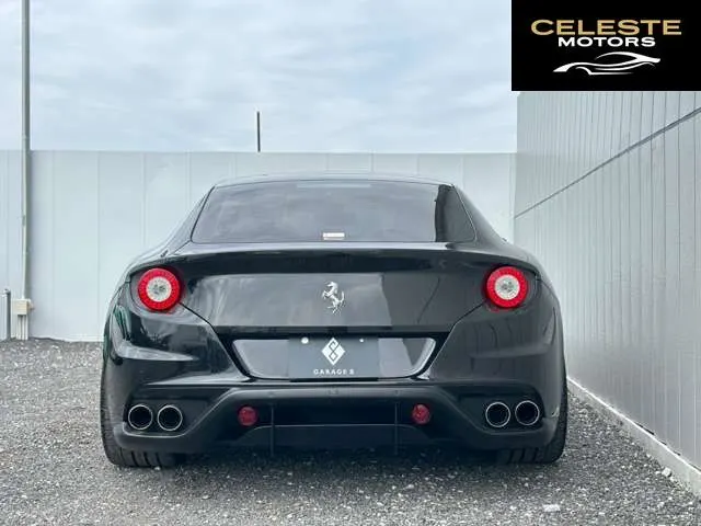 FERRARI FF 2012 — photo 5 sur 8