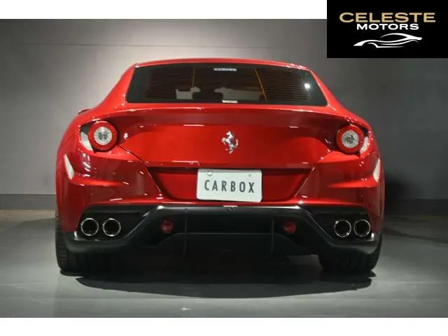FERRARI FF 2012 — photo 6 sur 8