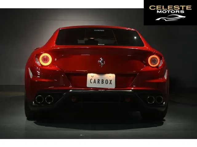 FERRARI FF 2012 — photo 7 sur 8