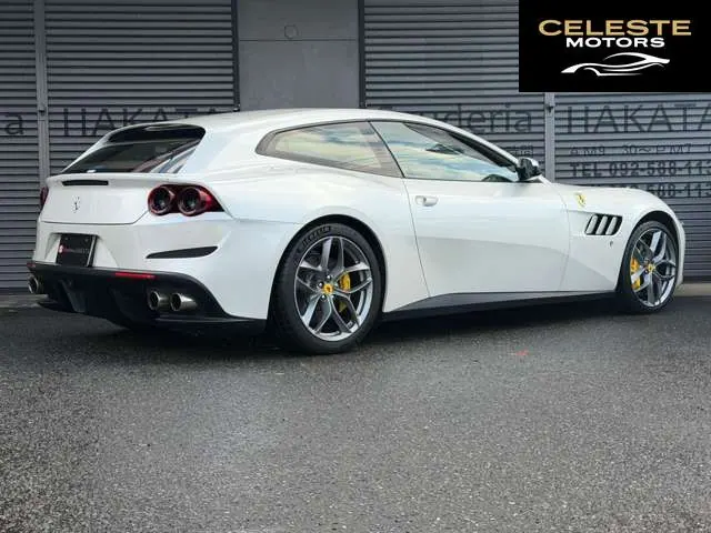 FERRARI GTC4 Lusso 2018 — photo 2 sur 8