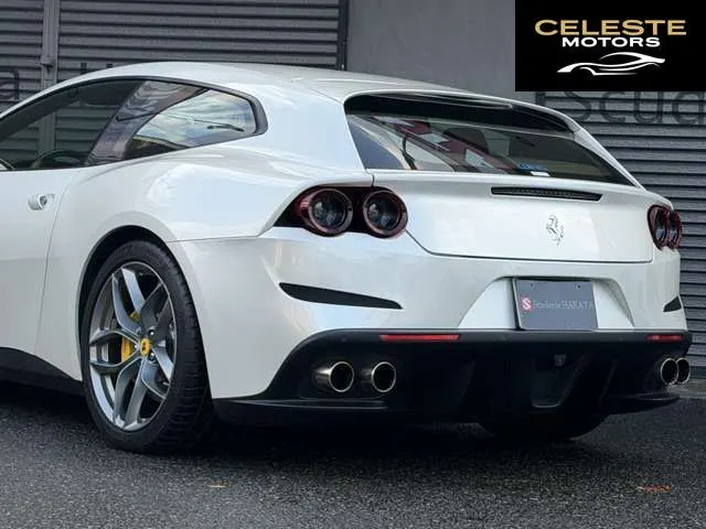 FERRARI GTC4 Lusso 2018 — photo 7 sur 8