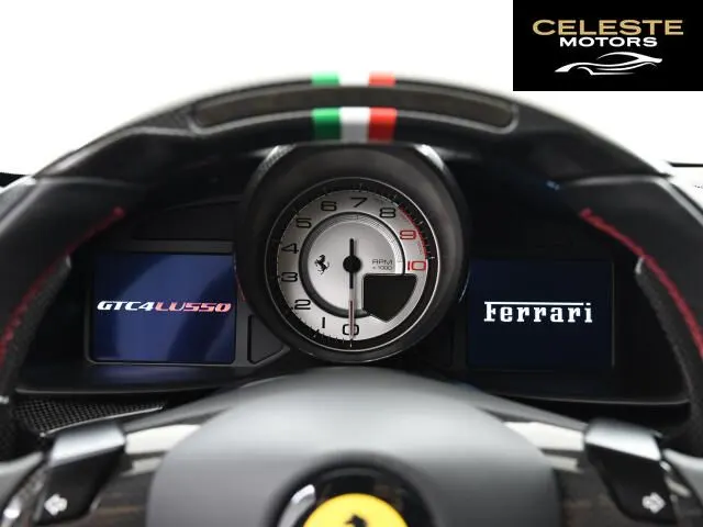 FERRARI GTC4 Lusso 2018 — photo 8 sur 8