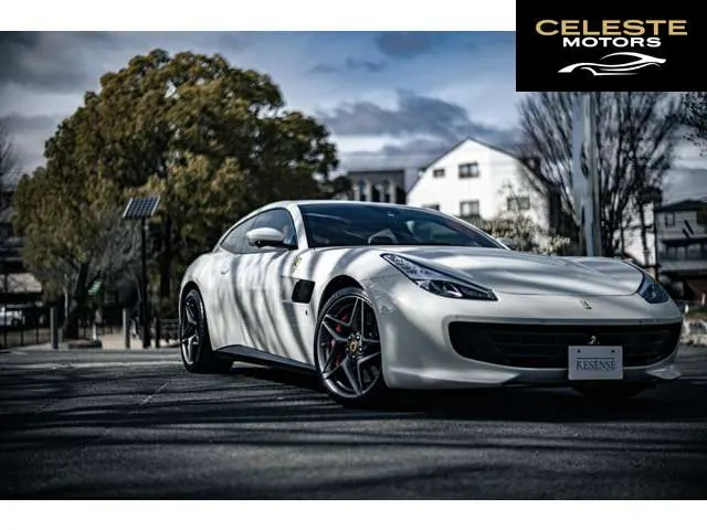 FERRARI GTC4 Lusso 2020 — photo 2 sur 8