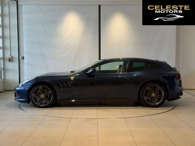FERRARI GTC4 Lusso 2017 — photo 2 sur 8