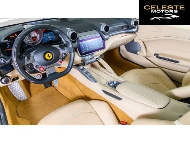 FERRARI GTC4 Lusso 2018 — photo 6 sur 8