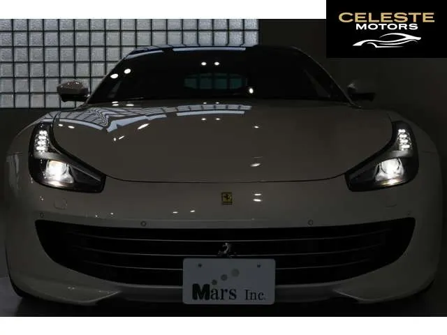 FERRARI GTC4 Lusso 2019 — photo 2 sur 8