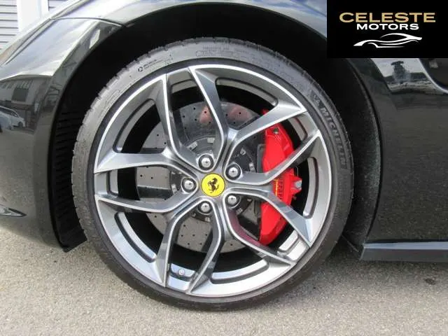 FERRARI GTC4 Lusso 2020 — photo 3 sur 8