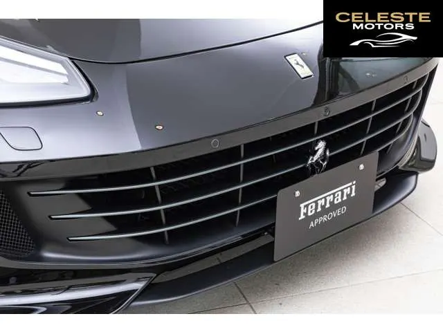 FERRARI GTC4 Lusso 2017 — photo 7 sur 8