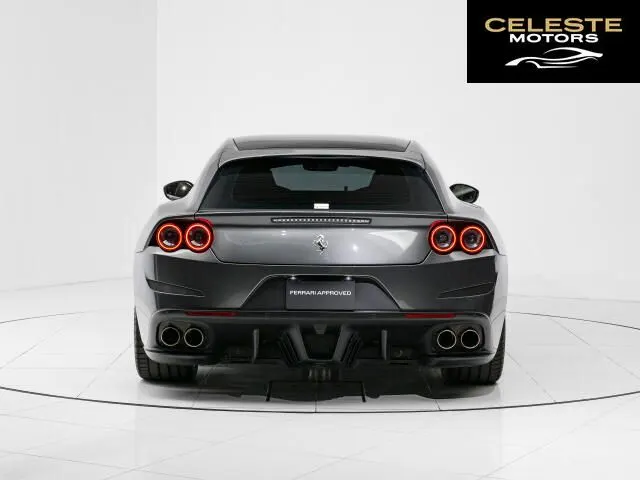 FERRARI GTC4 Lusso 2019 — photo 2 sur 8
