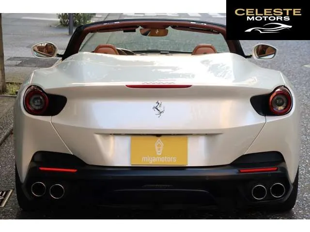FERRARI Portofino 2019 — photo 3 sur 8