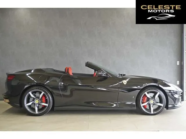 FERRARI Portofino M 2022 — photo 4 sur 8