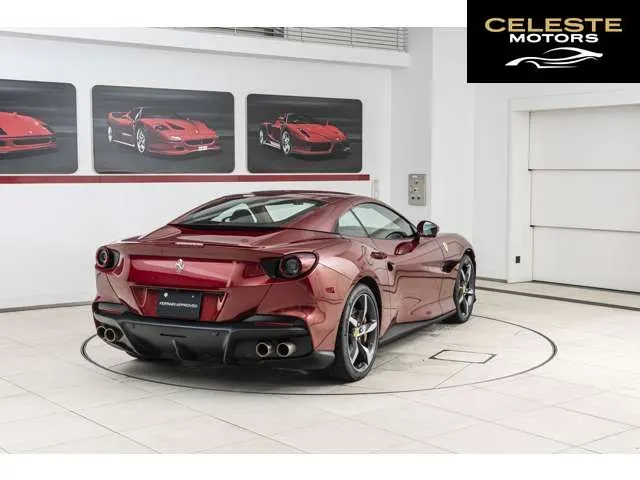 FERRARI Portofino M 2023 — photo 6 sur 8