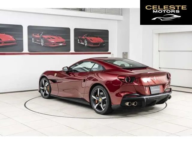 FERRARI Portofino M 2023 — photo 7 sur 8