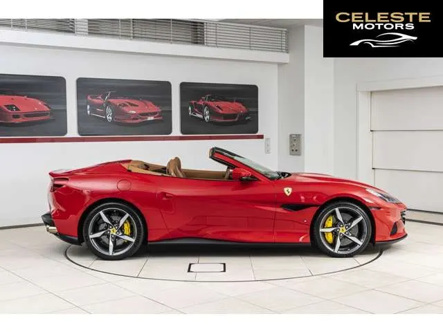 FERRARI Portofino M 2024 — photo 7 sur 8