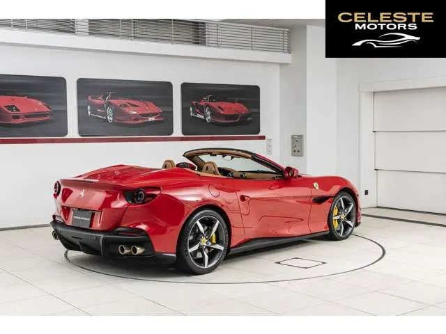 FERRARI Portofino M 2024 — photo 8 sur 8