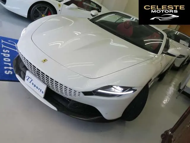 FERRARI Roma Spider 2026 — photo 5 sur 8