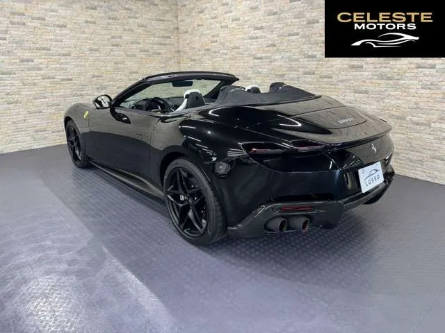 FERRARI Roma Spider 2024 — photo 4 sur 8