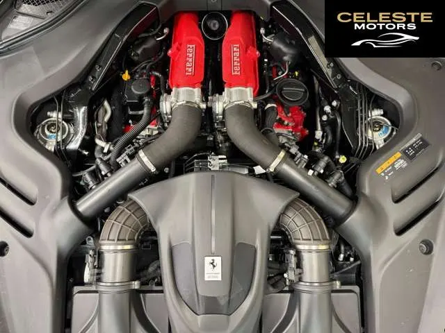 FERRARI Roma Spider 2024 — photo 5 sur 8